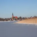 Дом отдыха Im Reetdachhaus Вустров