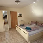 בית נופש Im Reetdachhaus