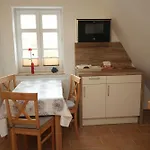 בית נופש Im Reetdachhaus