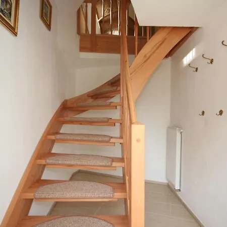 Feriehus Im Reetdachhaus