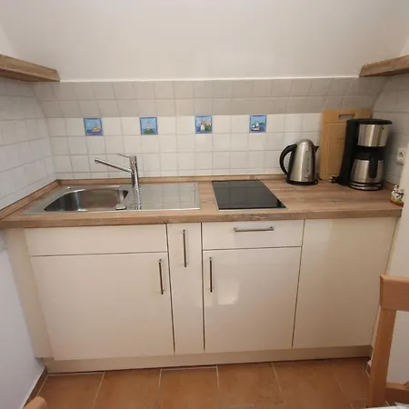 Feriehus Im Reetdachhaus